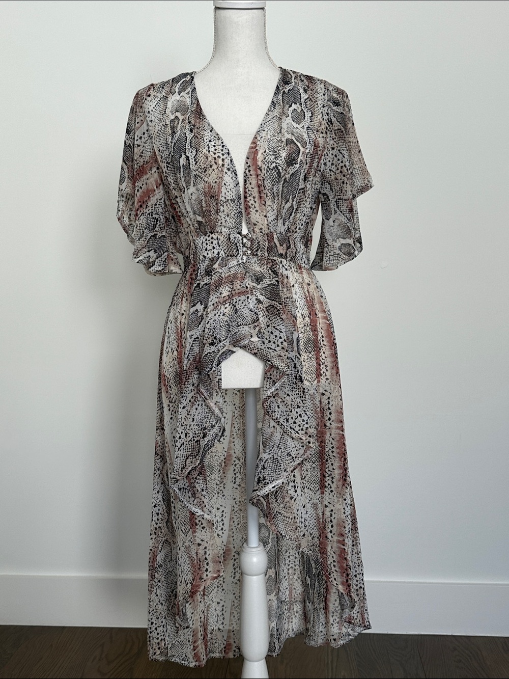 Peach Love Snake-Print High-Low Jacket. Super cute over white jeans  and tank.